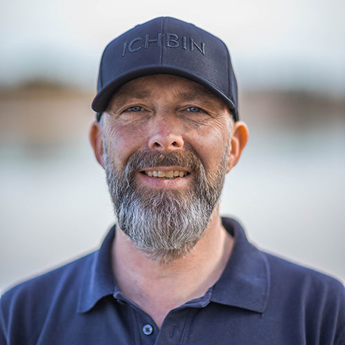 Michael in der Natur - Wasserfilteroase Crew
