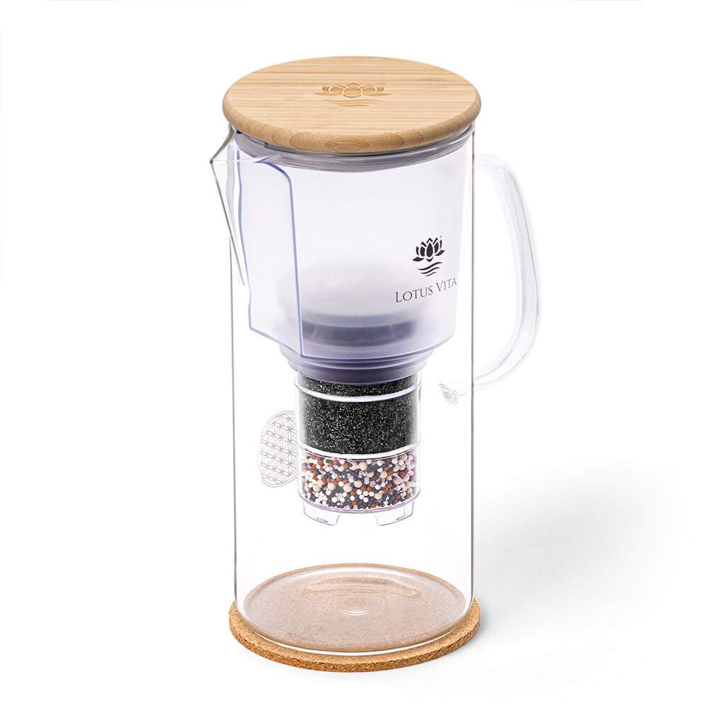 Lotus Vita Wasserfilter-Kanne Enya 1,4L - Natura Plus mit Blume des Lebens